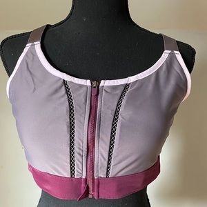 Fabletics sports bra